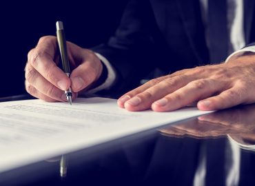 Aceptar o renunciar a una herencia